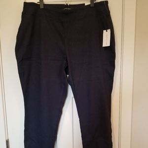 Jasmine & Juliana Navy Blue Dress Capris